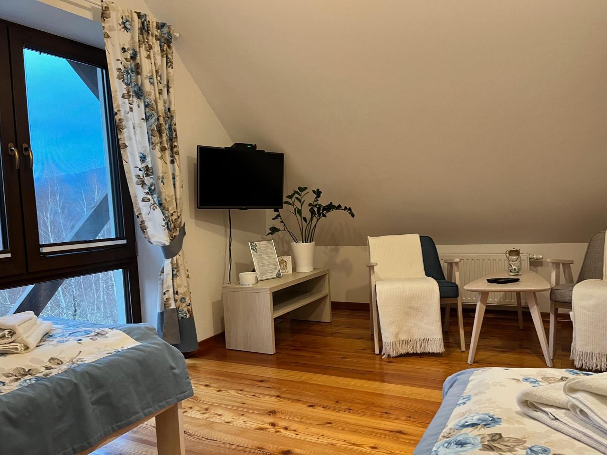 Apartamety I Pokoje Goscinne Na Jaskolczej Świeradów-Zdrój Exterior foto