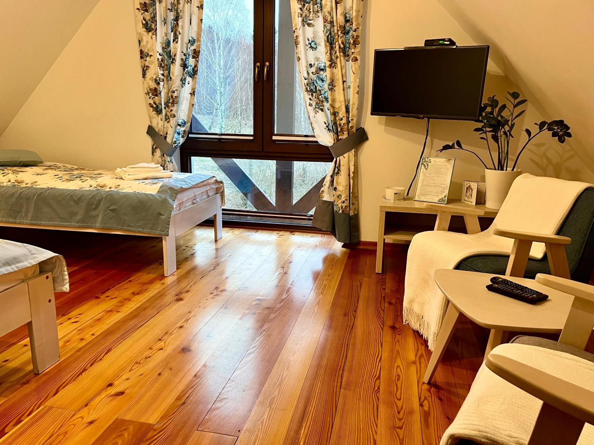 Apartamety I Pokoje Goscinne Na Jaskolczej Świeradów-Zdrój Exterior foto