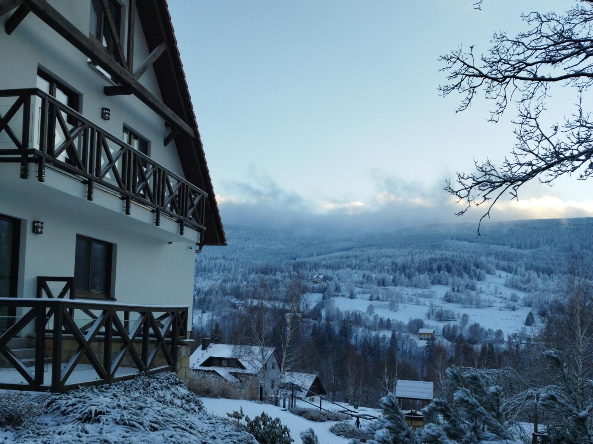 Apartamety I Pokoje Goscinne Na Jaskolczej Świeradów-Zdrój Exterior foto
