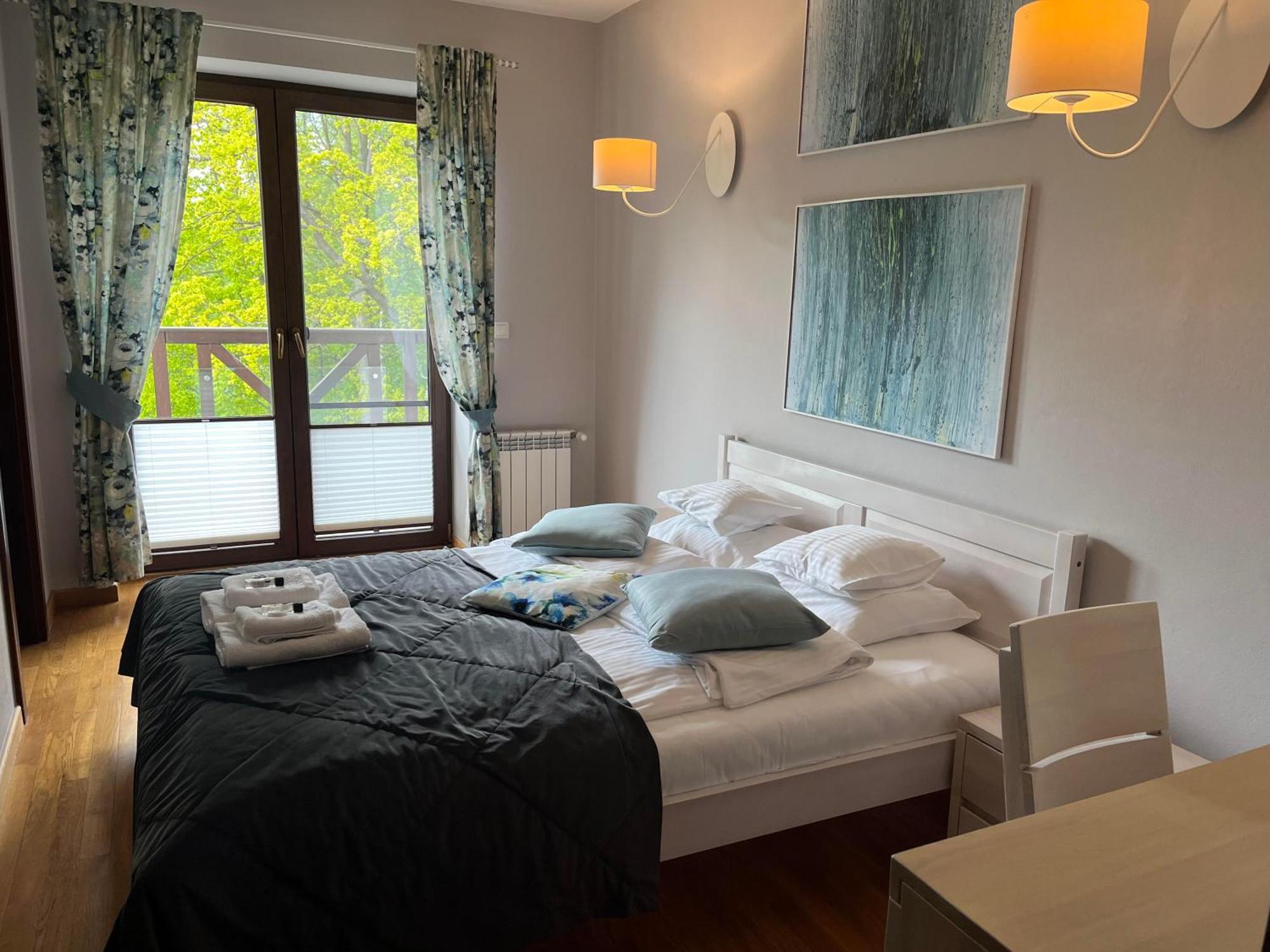 Apartamety I Pokoje Goscinne Na Jaskolczej Świeradów-Zdrój Exterior foto